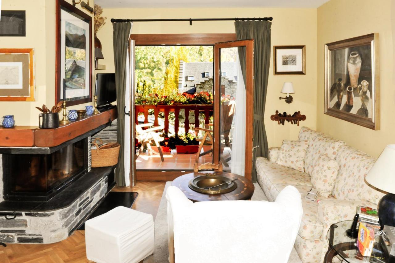 Chardin D'Alto-Apartamentos Chardins Benasque Εξωτερικό φωτογραφία